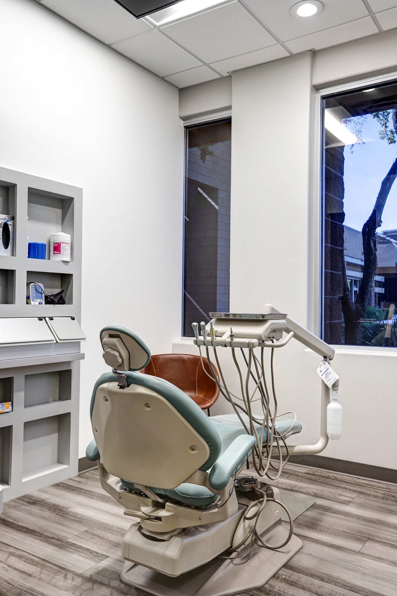 Sonoran Desert Dentistry office